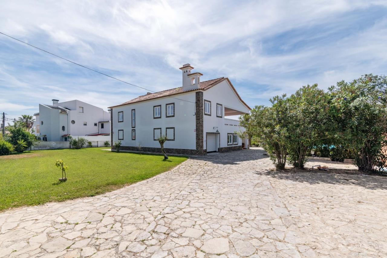 Vip House - Pool & Beach In Caparica Charneca  Eksteriør billede